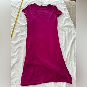 Women’s I.N.C. Dress. Size small. NWT. Magenta color